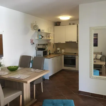 San Marino Appartement Novi Vinodolski